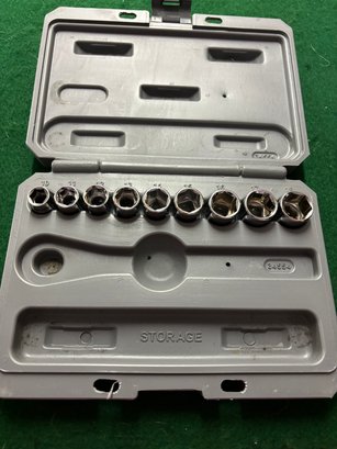 Craftsman 10 Pc 3/8 Inch Drive Metric Socket Wrench Set Missing 3/8 Drive Rachet - 9 Metric Sockets Included