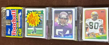 Topps Football Cards New Factory Sealed Package 43 Cards