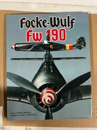 Military Aviation History: Focke-Wulf Fw 190 / Robert Grinsell & Rikyu Watanabe