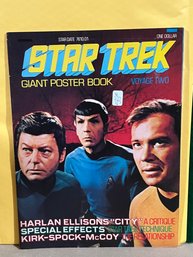 Original Vintage 1976 Star Trek Giant Fold-out Poster Book Collection