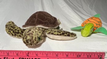 2 Pc Plush Set - Rhode Island Novelty Sea Turtle And Wild Republic Green Baby Spotted Sea Turtle