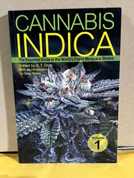 Cannabis Indica Volume 1: The Essential Guide To The World's Finest Marijuana Strains