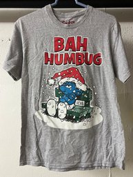 Smurfs Bah Humbug Holiday Tshirt M