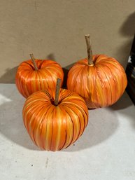 Set Of 3 Decorative Pumpkins
