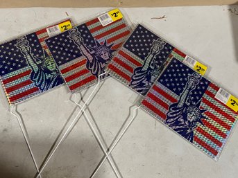Set Of 4 American Flag Patriotic Yard Stakes New