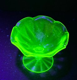 Uranium Glass Sherbet / Ice Cream Glass STRONG GLOW Depression Era Small Chip