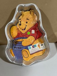 Wilton Cake Pan: Winnie The Pooh Bear With Hunny Pot #2105-3000, 1995 ~ Retired