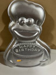 1982 WILTON Muppets Cookie Monster Metal Birthday Cake Pan Mold