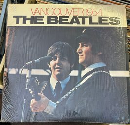 THE BEATLES Vancouver 1964 2 Lp Set Blank Labels