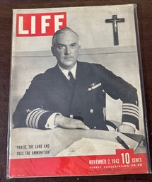 Time Life Magazine War Issue Praise The Lord And Pass The Ammunition November 2nd 1942
