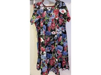 Metropolitan Floral Gown NWT M