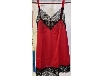 Avon Red And Black Lace Chemise NWT L