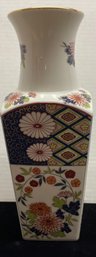 Floral Decorated Flower Vase