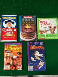 5 Pc Cookbook Set - Quaker Oats Classic Recipes,  Hershey, Halloweens Treats And Mouse Cookies
