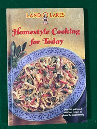 Land O Lakes Homestyle Cooking For Today Cookbook