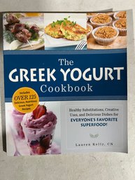 The Greek Yogurt Cookbook By Lauren Kelly CN