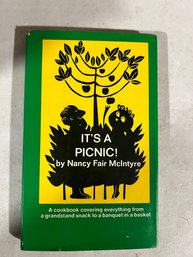 Its A Picnic Cookbook By Nancy Fair McIntyre