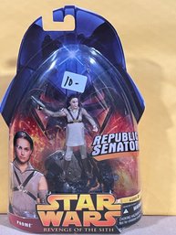 Star Wars Hasbro 2005 Padme #19 Revenge Of The Sith Republic Senator NEW
