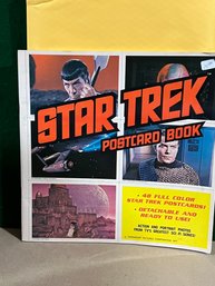 Original 1977 Star Trek Classic Postcard Book- 48 Punch Out PostCards- Unused