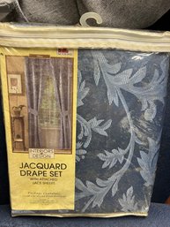 Blue Jacquard Drape Set 60x84