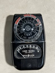 Vintage General Electric GE Exposure Meter Light Values - Vintage Photography Accessory