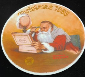 Norman Rockwell 1985 Christmas Plate No 3822D Grandpa Plays Santa