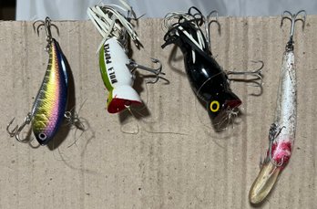 4 Pc Fishing Lure Set Includes Popper Frog 2' Topwater Crankbait Lure