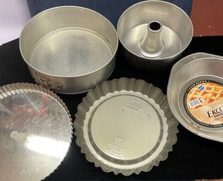 Lot Of Five Cake And Pie Pans