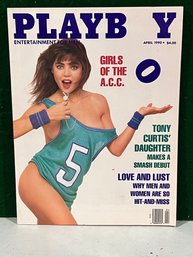 1990 April Playboy Magazine - Playmate Lisa Matthews