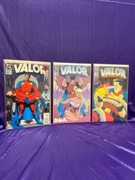 DC Comics - Lot Of 3 - Issues #7, 12, 18 - Valor - All Are Bagged And Boarded