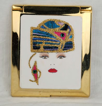 Very Nice Vintage Compact Makeup Mirror