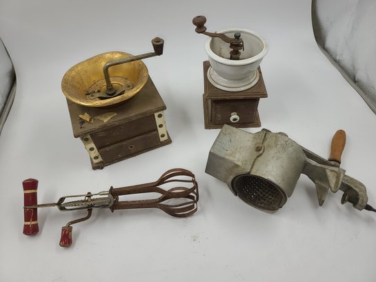 Vintage Coffee Grinders & Other Kitchen Tools