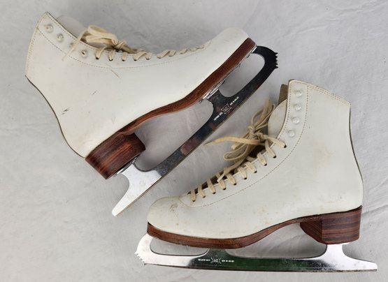 Vintage Riedell Ice Skates With MK Sheffield Steel Blades