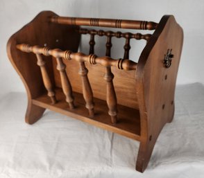 American Style Wood Spindle Magazine Rack