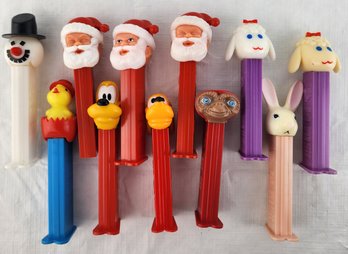 Lot Of Pez Dispensers (Santa Claus, Pluto, E.T., Sheep, Rabbit)