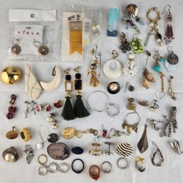 Mixed Jewelry Lot (Brooches, Rings, Charms, Unpaired Earrings) - Some Vintage