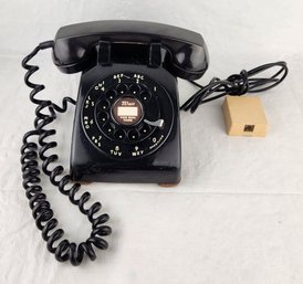 Vintage Western Electric Rotary Phone / Telephone