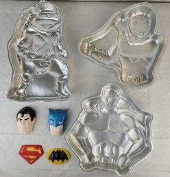 Wilton Enterprise Super Hero (power Rangers, Superman, TMNT) Cake Molds