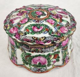 Vintage Oriental / Asian Signed Handpainted Trinket Box