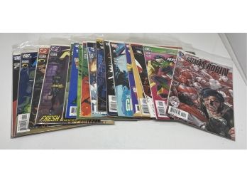 Lot Of 19 Batman & Robin Comic Books 2005-2016