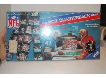 New Vintage NFL VCR Quarterback Board Game