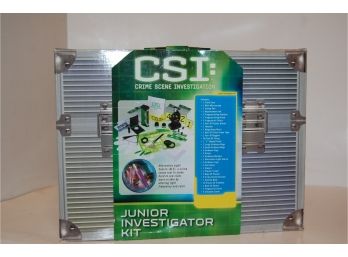 CSI: Crime Scene Investigation Junior Investigator Kit