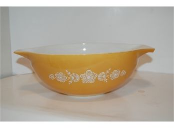 Vintage Pyrex #444 Butterfly Gold 4-Quart Cinderella Mixing Bowl