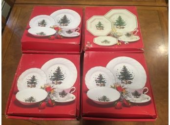 Happy Holidays NIKKO Christmas 5pc Place Setting Lot Of 4