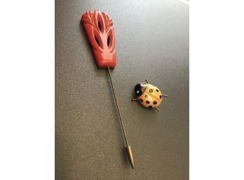 VINTAGE BAKELITE LADY BUG PIN BROOCH & RED HAIR HAT PIN