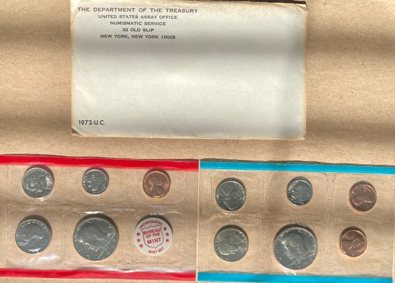 1972 Uncirculated US Mint Coin Set, Containing Half Dollars, Quarters, Dimes, Pennies