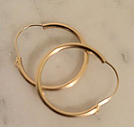 VINTAGE 14K YELLOW GOLD HOOP PIERCED EARRINGS-NEW OLD STOCK