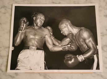 VINTAGE GAVILAN VS CUNNINGHAM BOXING PHOTO (2/25/54)