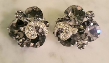 VINTAGE Signed  'WEISS' SILVERTONE & Rheinatone  CLIP ON EARRINGS