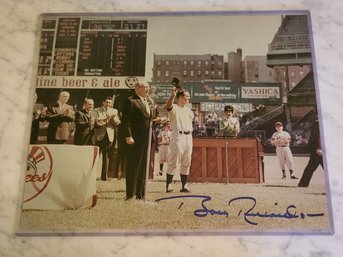 VINTAGE AUTOGRAPHED  8 X 10 GLOSSY COLOR PHOTO--NY YANKEES--BOBBY RICHARDSON